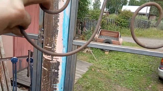 МЕТАЛЛИЧЕСКИЕ ВОРОТА за четыре дня. смотреть онлайн
