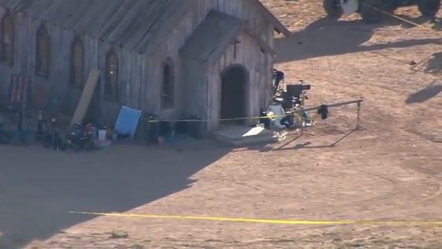 Алек Болдуин убил человека смотреть онлайн