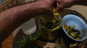 Соленые перцы цицак по грузински