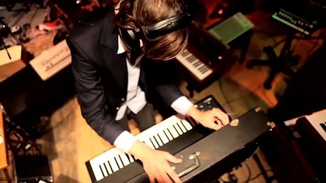 Mediate - Beck смотреть онлайн