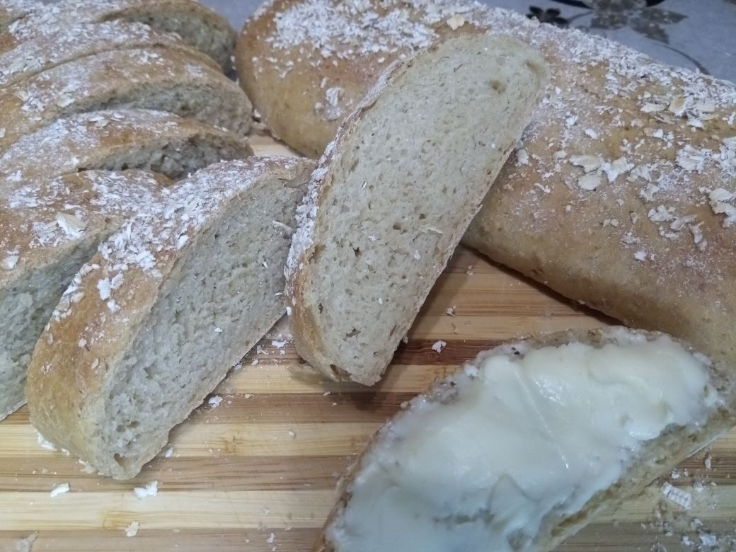 Вкусный хлеб с овсяными хлопьями и мёдом. смотреть онлайн