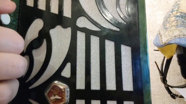 Идет солдат по городу, на гармони, цифры 89277382068 смотреть онлайн