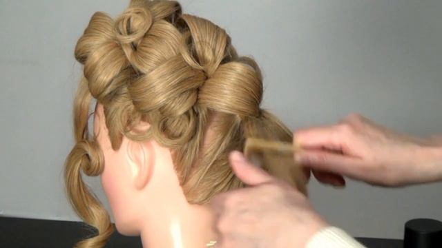 Прическа на выпускной, на свадьбу. Wedding prom hairstyle смотреть онлайн