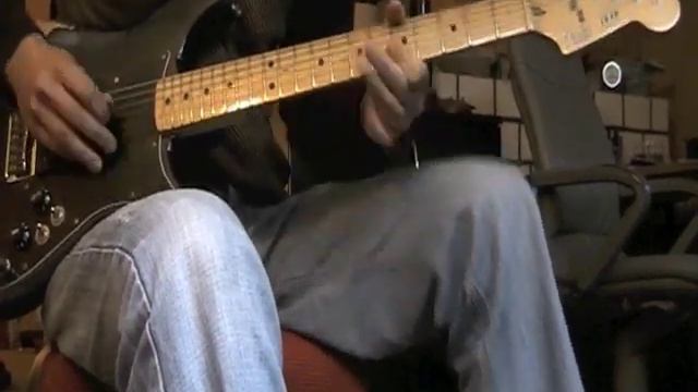 30 years old Fender Equipment смотреть онлайн