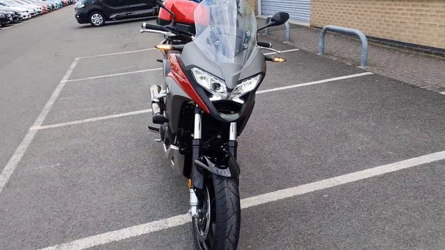 Honda VFR800X Crossrunner 2016 - Akrapovic Exhaust - Completely Motorbikes смотреть онлайн