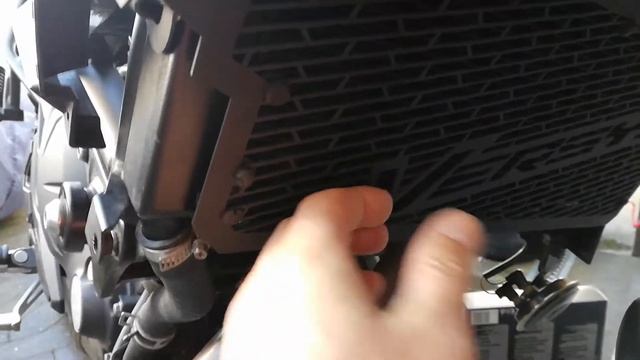 Kawasaki versys 650 2017. Защита радиатора. смотреть онлайн