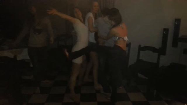 Кирюша едет домой смотреть онлайн