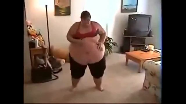 Танцы толстяков! Ржать полный! Смотреть всем! смотреть онлайн