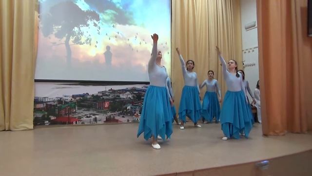 Танцевальная композиция на тему песни В. Цоя "Кукушка" смотреть онлайн