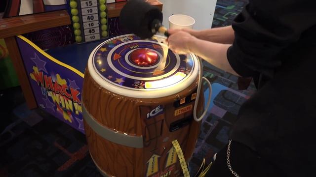 THIS IS THE BEST ARCADE GAME EVER! смотреть онлайн