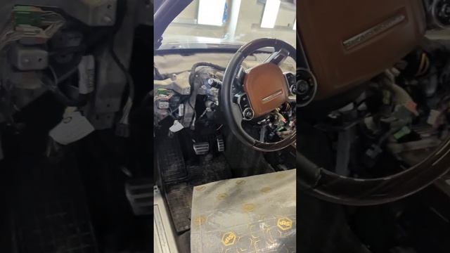 Range rover | процедура анти скрип панели смотреть онлайн