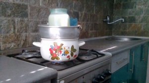 Как растопить густой мёд в банке