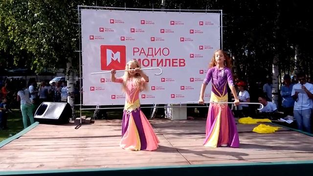Дуэт сестры Хатамцовы!! Межансе!!! Коллектив "Elissar DanceMix" 02.09.2017, тренер Алеся Калюжная смотреть онлайн