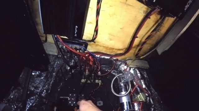 Установка пневмоподвески на ваз 2113-2114. и покатушки по городу смотреть онлайн