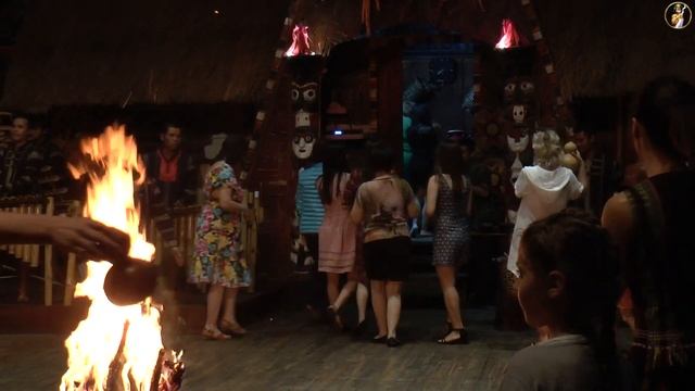 Вьетнам. Далат. Национальное Шоу смотреть онлайн