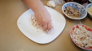 Салат "ТИФФАНИ" с курицей и виноградом