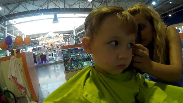 Детская парикмахерская.Как подстричь ребенка.Дневник отца. смотреть онлайн