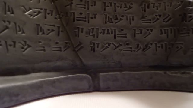 Skyrim: The Elder Scrolls V Collectors edition Dragon Statue from Bethesda Softworks, LLC смотреть онлайн