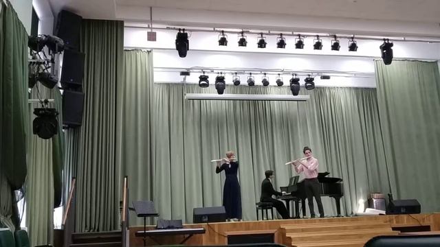 Фестиваль музыка XX века на Вадковском смотреть онлайн