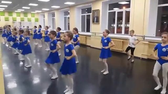 Репетиция детской школы-студии "Италмас" им. Леоноры Мамонтовой №2 смотреть онлайн