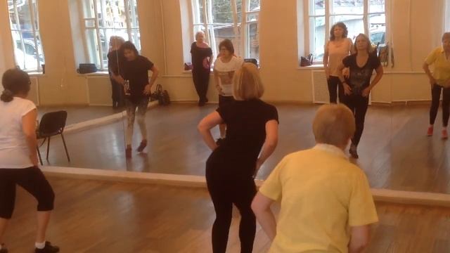 Танцы 40+ Ча-ча-ча смотреть онлайн