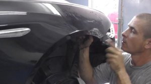 Alfa Romeo. Рихтовка крыла без споттера!  :)