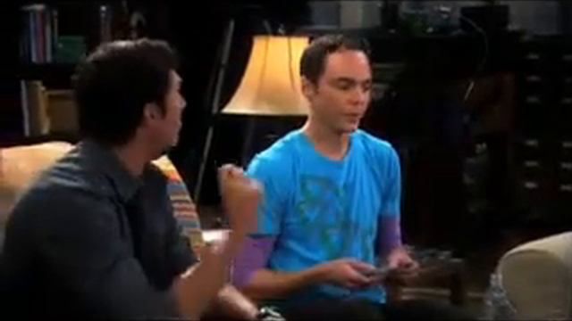 Шелдон и Леонард троллят парня Пенни