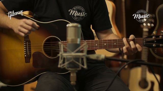 Gibson J45 Standard | Guitar Review смотреть онлайн