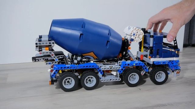 LEGO 42112 Review | LEGO Cement Mixer | Review 42112 LEGO | New LEGO Technic 2020 смотреть онлайн