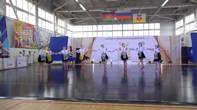 Молдавский танец. Старший состав смотреть онлайн