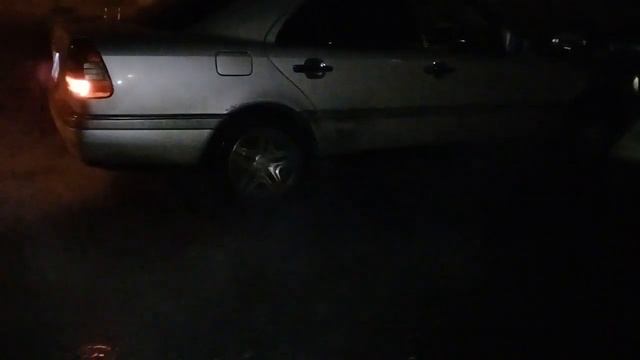 Дрифт на MERSEDES C class KAPAN смотреть онлайн