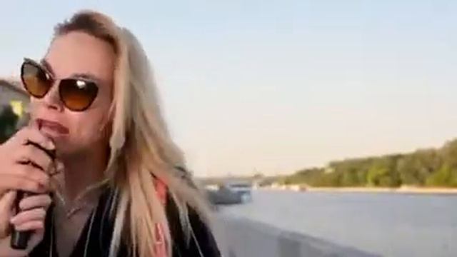 Как вам в Москве живётся ;) смотреть онлайн