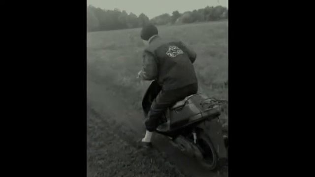 Stunter V.T. - My begining stunriding of a Suzuki Sepia смотреть онлайн