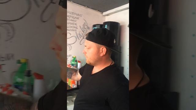 Рецепт самого вкусного бургера в Одессе смотреть онлайн