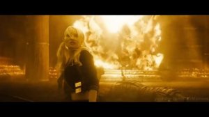 Запрещённый приём 2011(Emily Browning бьётся с самураями)