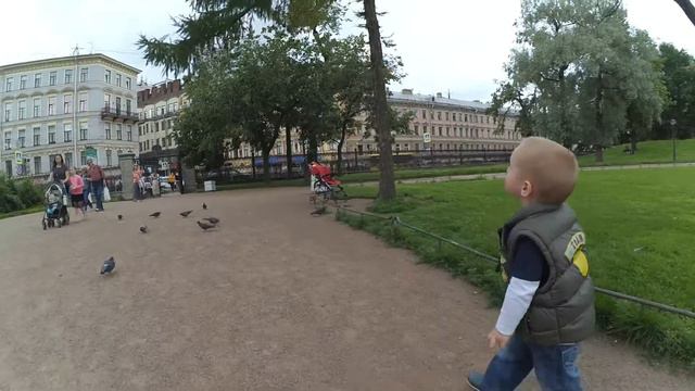 VLOG. Санкт-Петербург. | Юсуповский сад | Самая старая почта | Кормим голубей на Большой Конюшенной смотреть онлайн