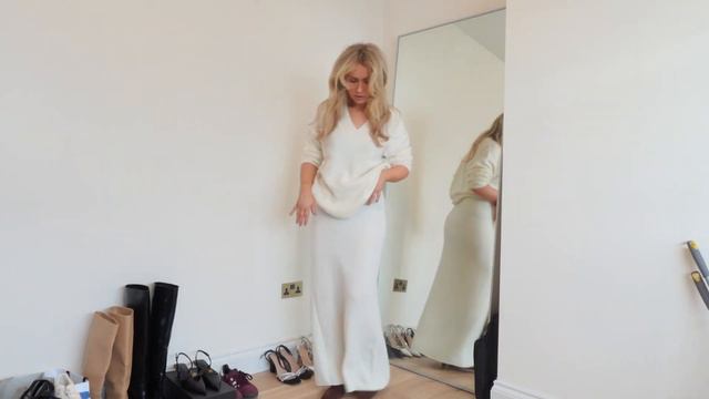 Mango order & try on, Adanola outfit & Christmas events - VLOG смотреть онлайн