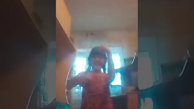 Первое видео!Не судите строго!Йога челлендж! смотреть онлайн