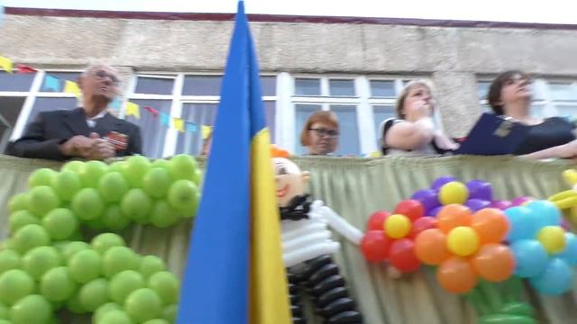 Первый звонок в школе 63! Одесса! Всех с Праздником! ) смотреть онлайн