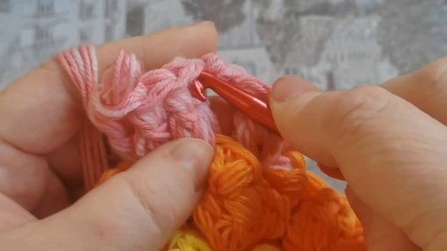 Настенное панно из остатков пряжи #бабушкинквадрат