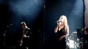 Hooverphonic - Eden (Le 13/12/2007 à l'Ancienne Belgique)