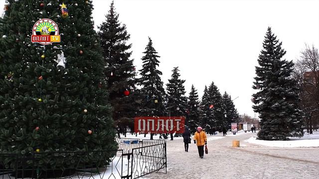 Все ждут Нового Года смотреть онлайн