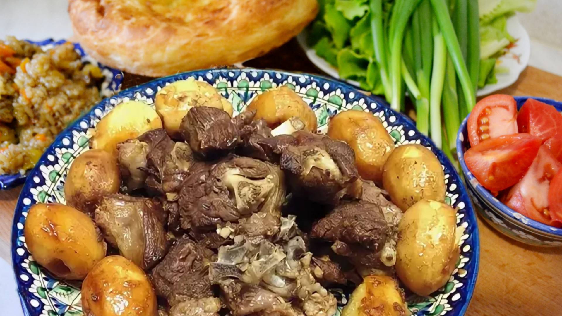 Вкуснейшее узбекское блюдо Казан-кебаб (Qozon kabob) / Как Пожарить КАРТОШКУ Целиком смотреть онлайн