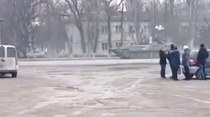 Российская военная техника в посёлке Каланчак, Херсонская область.