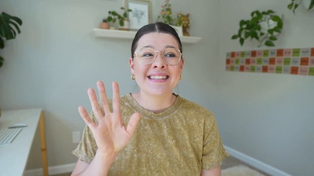 FILMING 4 YOUTUBE VIDEOS IN 3 HOURS! How I batch film YouTube videos on one day every month смотреть онлайн