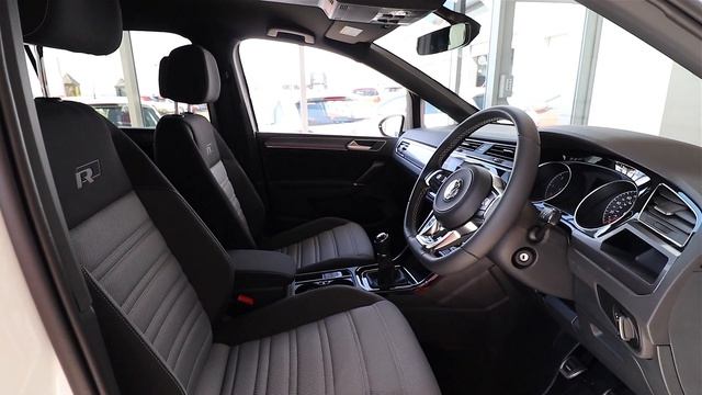 2018 Volkswagen Touran R-Line Quick Walkaround Look Exterior - Interior смотреть онлайн
