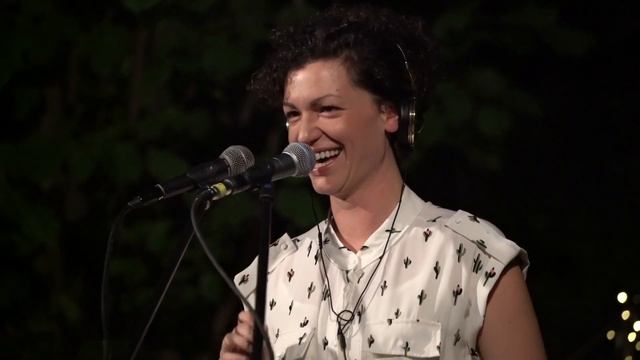 Stand By Me - Sara Loreni @ gARTen 2017 смотреть онлайн