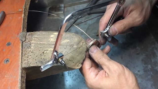 Золотой военный жетон -( апгрейд ) смотреть онлайн