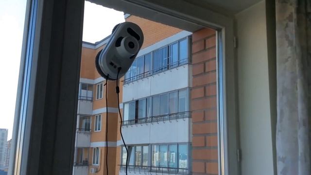 Отзыв на робот мойщик окон Cleanbot Pro спустя 2 года использования. Плюсы и минусы смотреть онлайн