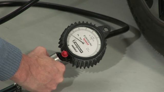 TYRE PRESSURE MONITORING смотреть онлайн